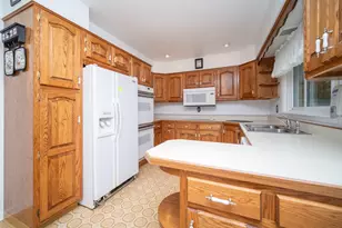 106 Superior Ave, Machesney Park, IL 61115 - Photo 8