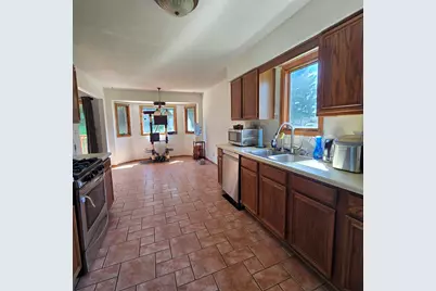 9375 Winterfield Lane, Roscoe, IL 61073 - Photo 10