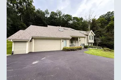 38 Longwood Drive, Galena, IL 61036 - Photo 4