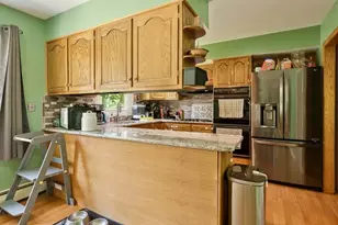 16557 Grove Creek Cir, Pecatonica, IL 61063 - Photo 20