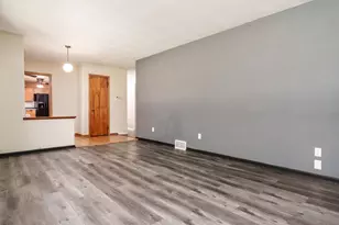 5094 Safford Rd, Rockford, IL 61101 - Photo 6