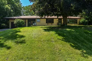 5094 Safford Rd, Rockford, IL 61101 - Photo 2
