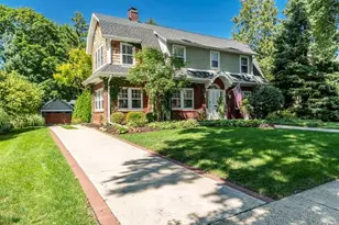 2314 Clinton Pl, Rockford, IL 61103 - Photo 4