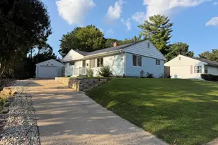 108 Skylark Dr, Rockford, IL 61107 - Photo 14