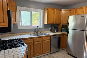 108 Skylark Dr, Rockford, IL 61107 - Photo 4
