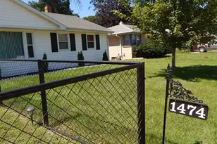 1474 S Carroll Ave, Freeport, IL 61032 - Photo 4