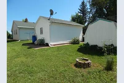 1474 S Carroll Avenue, Freeport, IL 61032 - Photo 8
