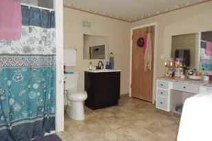 1474 S Carroll Ave, Freeport, IL 61032 - Photo 38