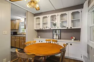 1905 S Walnut Rd, Freeport, IL 61032 - Photo 8