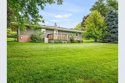 1905 S Walnut Road, Freeport, IL 61032 - Photo 26
