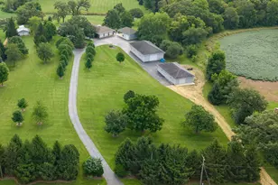 10001 N Hoisington Rd, Byron, IL 61010 - Photo 48