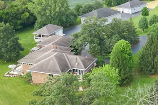 10001 N Hoisington Rd, Byron, IL 61010 - Photo 44