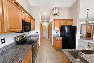 11802 River Hills Pkwy, Rockton, IL 61072 - Photo 16