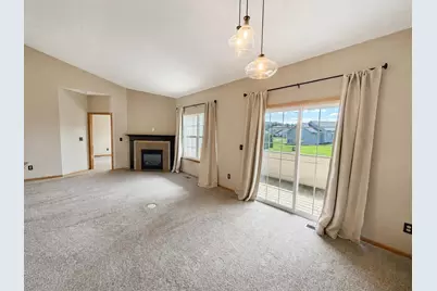 11802 River Hills Parkway, Rockton, IL 61072 - Photo 8