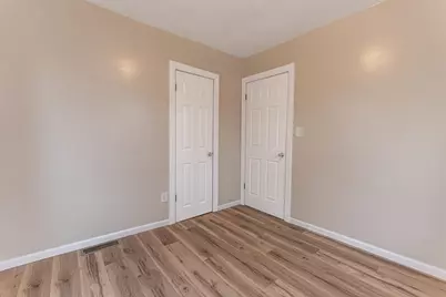 2803 Fairview Avenue, Rockford, IL 61101 - Photo 10