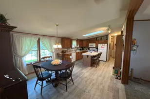 3709 Greenspire Ct, Belvidere, IL 61008 - Photo 8