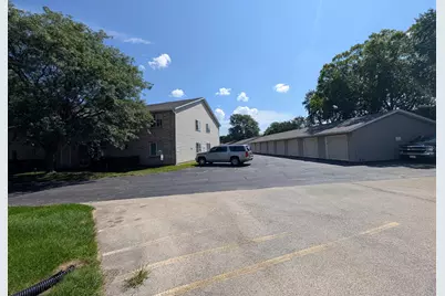 5553 Andrews Drive, Roscoe, IL 61073 - Photo 6