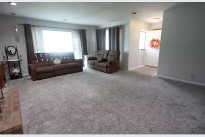 1222 Kay Avenue, Rockford, IL 61103 - Photo 10