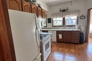 218 S Chestnut St, Shannon, IL 61078 - Photo 10