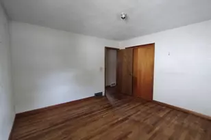 312 E 11th St, Pecatonica, IL 61063 - Photo 12