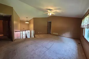 803 Main St, Maple Park, IL 60151 - Photo 4