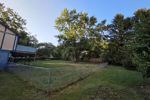 803 Main St, Maple Park, IL 60151 - Photo 26
