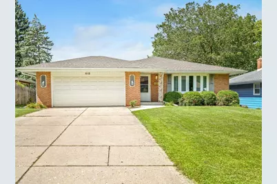 815 Parkside Drive, Rockford, IL 61108 - Photo 4