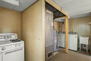 815 Parkside Dr, Rockford, IL 61108 - Photo 30