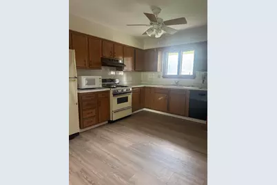 5213 Village Court, Rockford, IL 61108 - Photo 4