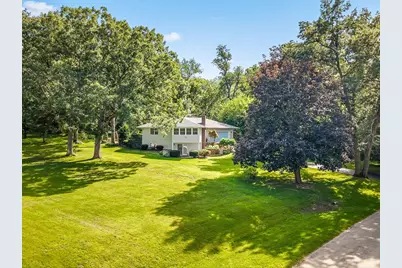 572 Baintree Road, Lake Summerset, IL 61019 - Photo 8