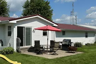 205 Sherwood Ln, Lena, IL 61048 - Photo 34