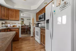 6649 E Oak Hill Rd, Stillman Valley, IL 61084 - Photo 8