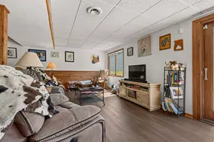 6649 E Oak Hill Rd, Stillman Valley, IL 61084 - Photo 32