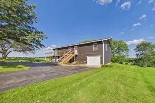 1722 Baintree Rd Rd, Davis, IL 61019 - Photo 8