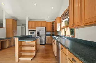 7519 Burr Oak Rd, Roscoe, IL 61073 - Photo 12