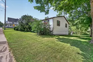 310 Mill St, Cedarville, IL 61013 - Photo 36