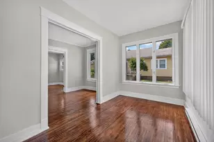 110 W 3rd St, Belvidere, IL 61008 - Photo 18