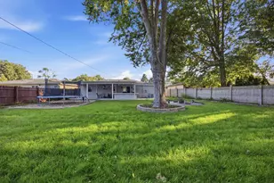 110 Marquette Rd, Machesney Park, IL 61115 - Photo 22