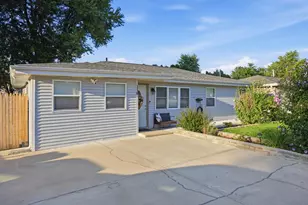 110 Marquette Rd, Machesney Park, IL 61115 - Photo 2