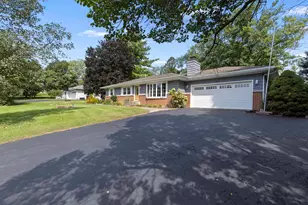 8694 N Glacier Dr, Byron, IL 61010 - Photo 2