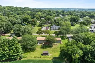 10 Terrace View Blvd, Oregon, IL 61061 - Photo 2