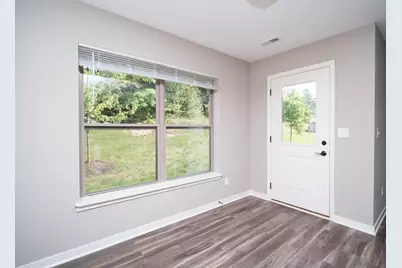 5604 Jackies Drive, Loves Park, IL 61111 - Photo 10