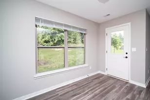 5604 Jackie's Dr, Loves Park, IL 61111 - Photo 10