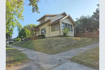 1520 18th St, Rockford, IL 61104 - Photo 2