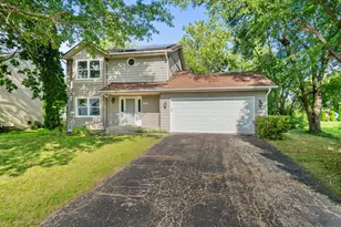 508 SW Pembroke Rd, Poplar Grove, IL 61065 - Photo 1