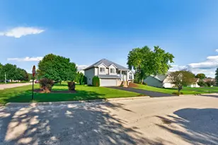 4305 Windswept Way, Loves Park, IL 61111 - Photo 4