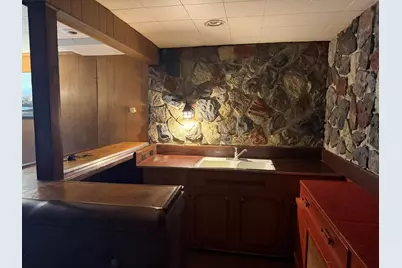 507 Emerson Drive, Rockford, IL 61108 - Photo 32