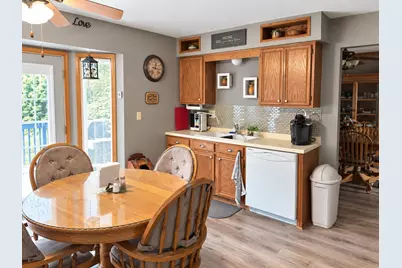 6727 Sawmill Drive, Roscoe, IL 61073 - Photo 18