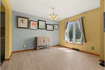 147 Autumnwood Lane, Davis Junction, IL 61020 - Photo 6
