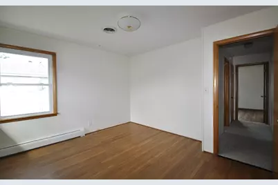 1015 S 1st Avenue, Ottawa, IL 61350 - Photo 10